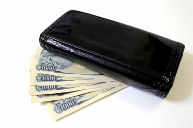 毎月の返済は借り入れ残高に応じて5,000円か