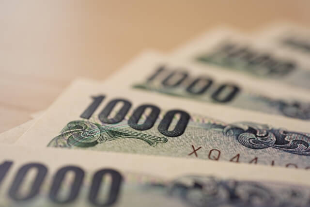 SMBCモビットの最低返済金額は4,000円からで月々無理なく返せる