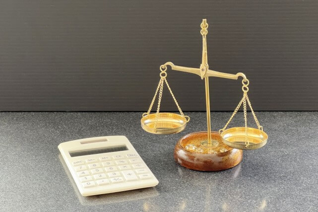 SMBCモビットでの増額と他社借り入れのどちらが簡単か