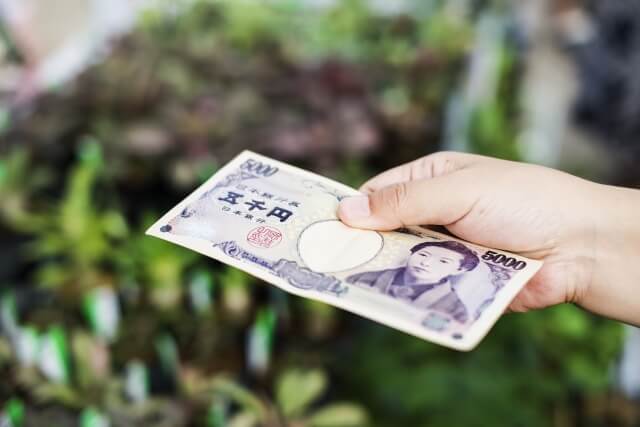 借り入れ残高に応じて毎月5,000円の返済で利用できる
