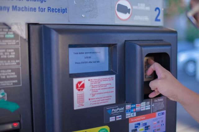 カードが対応していないATM
