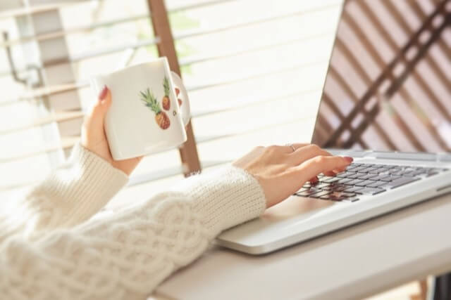 専業主婦の方にも対応をするカードローン「きゃっする」