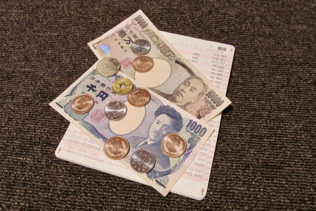カードが届く前でも振り込みによって借りられる